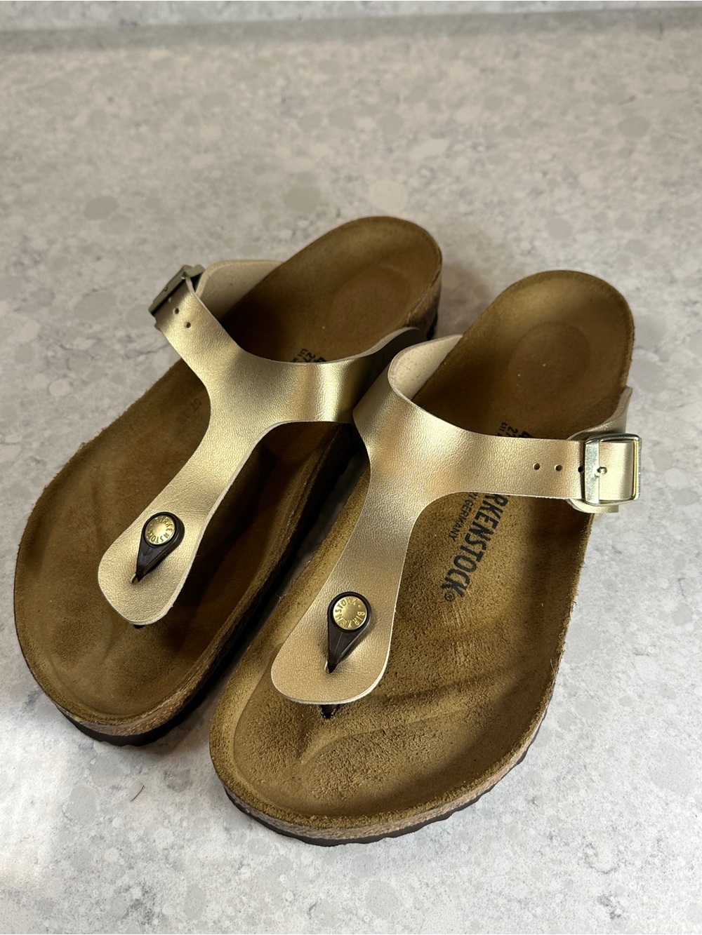 Birkenstock Gold Gizeh Thong Sandals